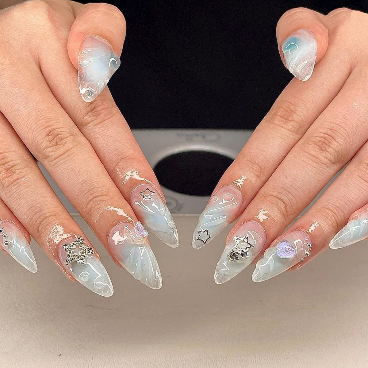 Beautiful Elegant Nail Set 10 Pieces