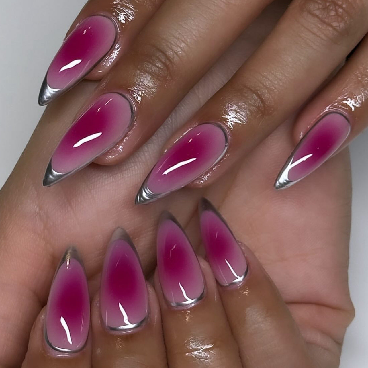 Stunning Bold Nail Set 10 Pieces