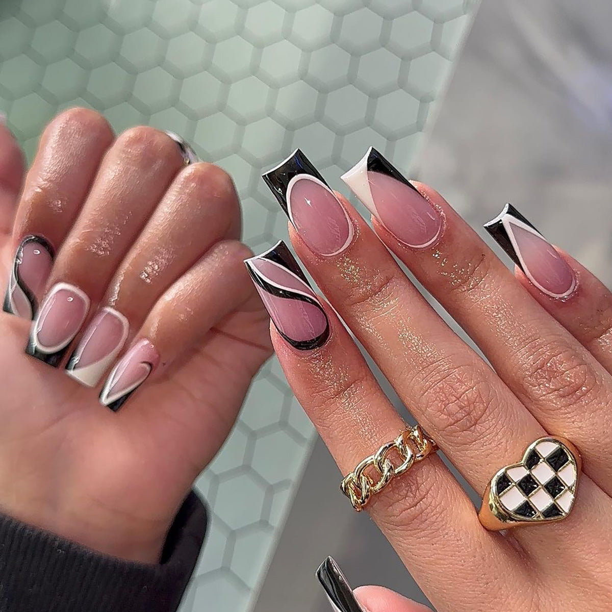 Beautiful Eastern Nail Set 10 Pieces