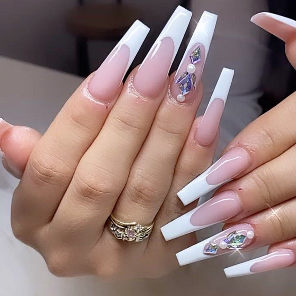 Handcrafted Classic Nail Set 10 Pieces