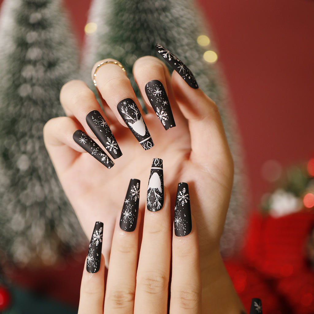 Gothic Press-On Nails 10 Pieces