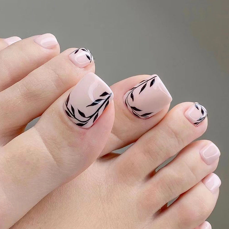 Beautiful Bold Nail Set 10 Pieces