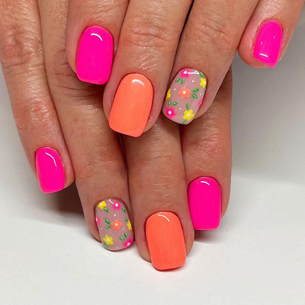 Handcrafted Artistic Nail Set 10 Pieces