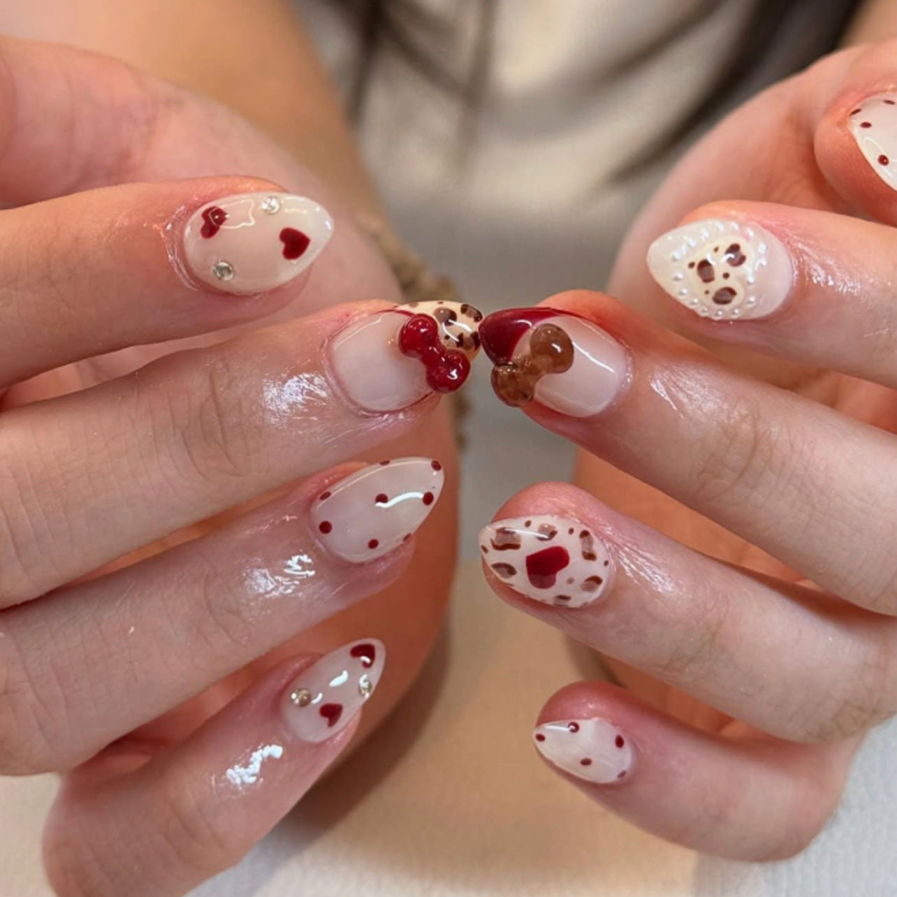 Beautiful Pearl Nail Set 10 Pieces