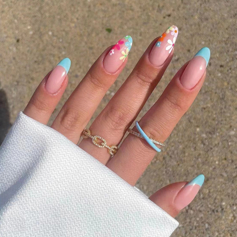 Beautiful Artistic Nail Set 10 Pieces