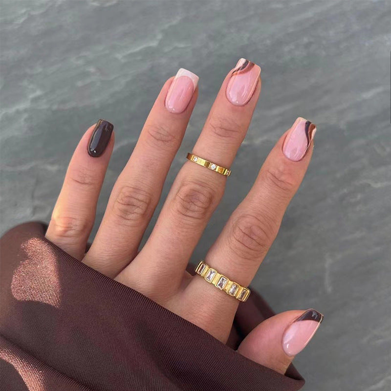 Artistic Press-On Nails 10 Pieces