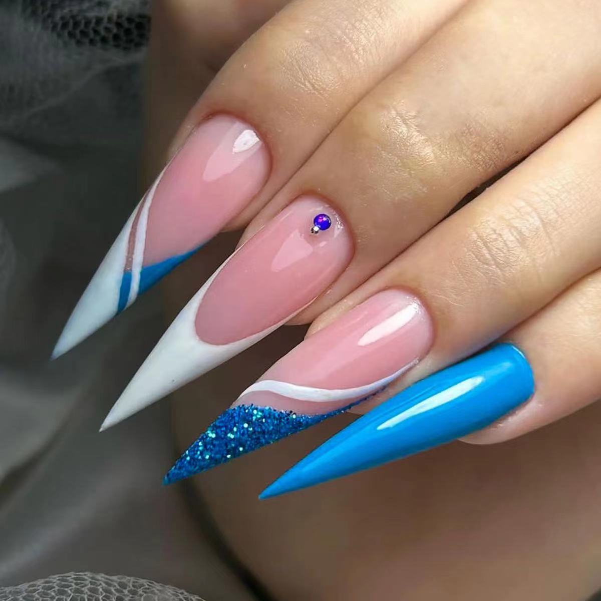 Vintage Nail Set 10 Pieces