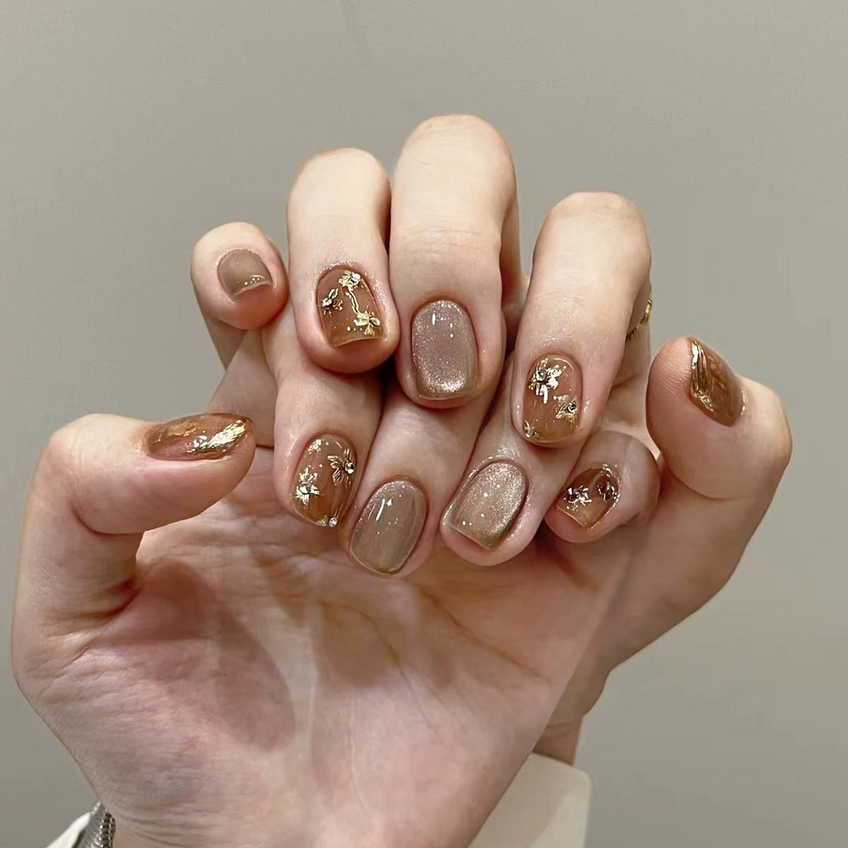 Pearl Nail Set 10 Pieces