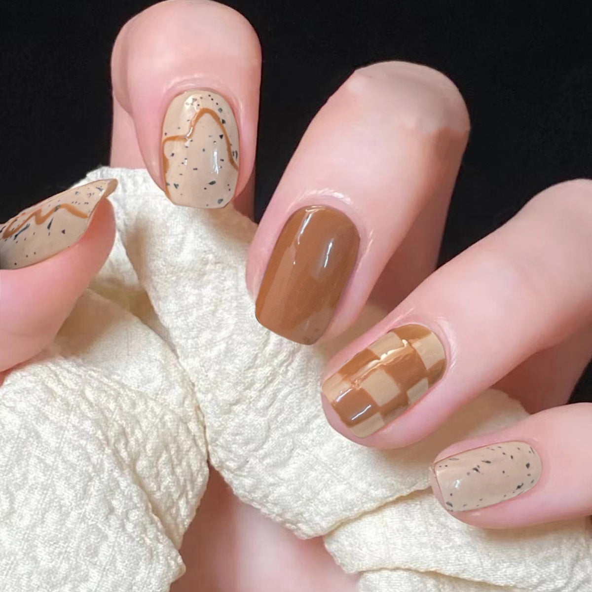 Stunning Spring Nail Set 10 Pieces