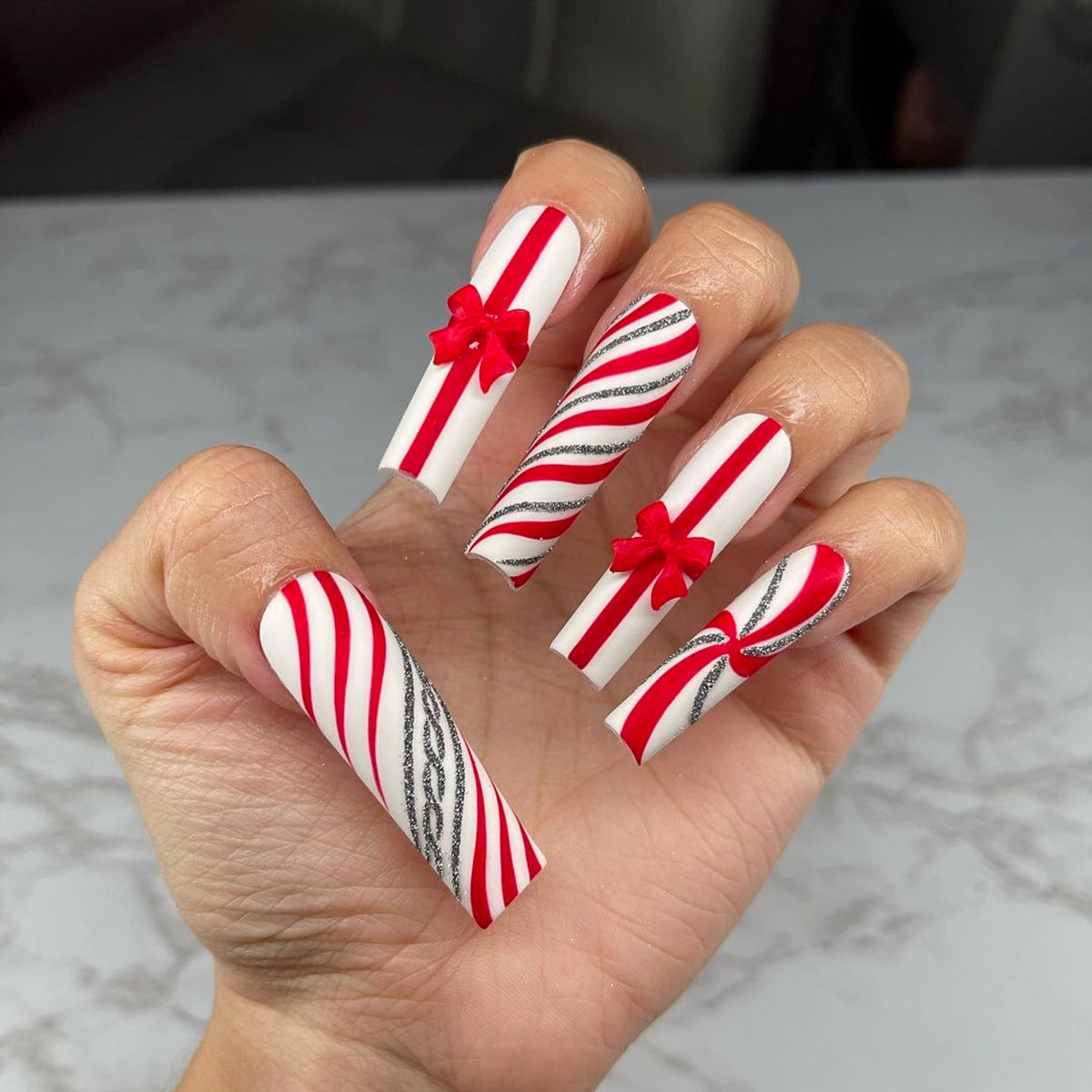 Stunning Glitter Nail Set 10 Pieces
