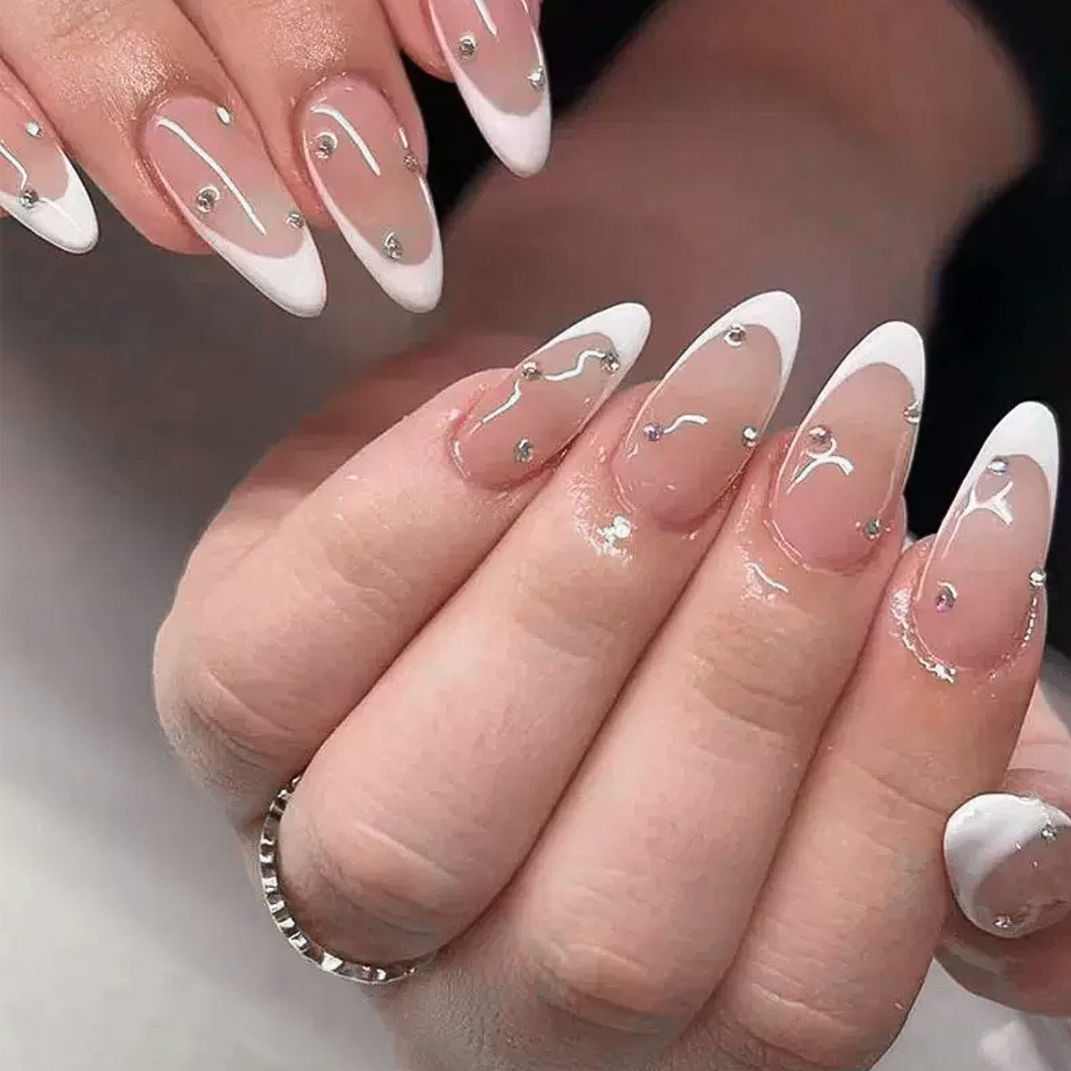 Luxury Press-On Nails 10 Pieces