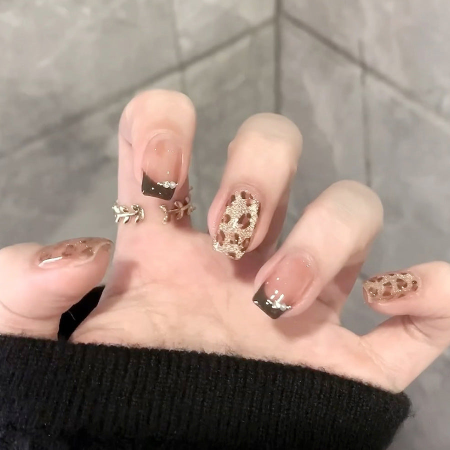 Handcrafted Glossy Nail Set 10 Pieces