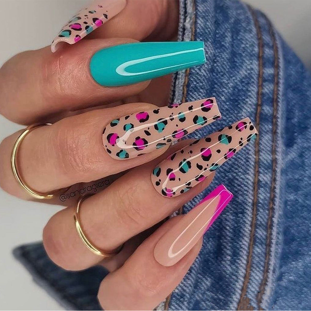 Modern Press-On Nails 10 Pieces
