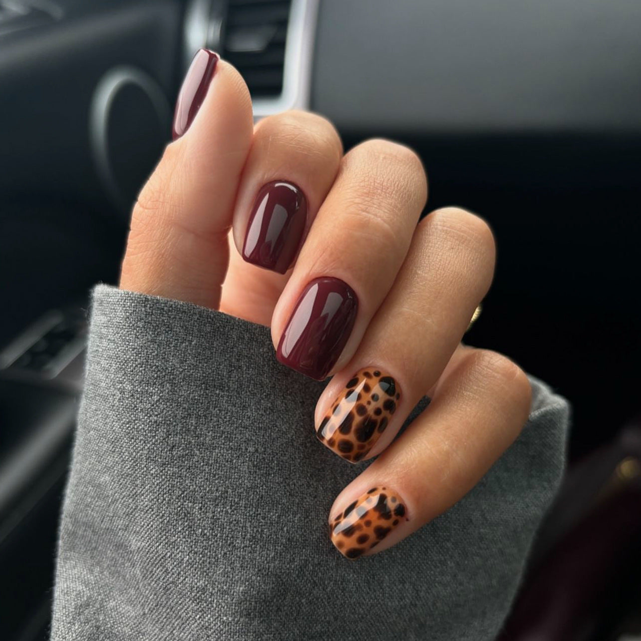 Glossy Fake Nails Set 10 Pieces