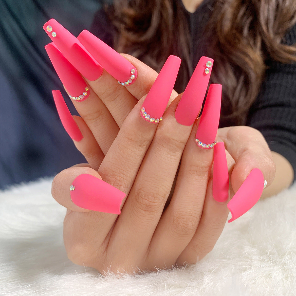 Beautiful Crystal Nail Set 10 Pieces