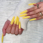 Beautiful Holiday Nail Set 10 Pieces