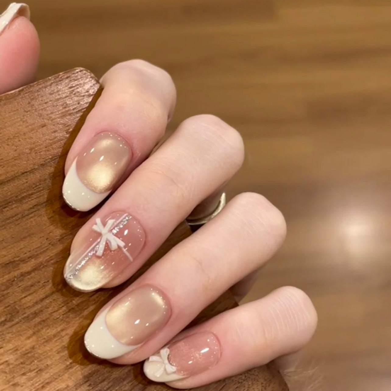 Stunning Glossy Nail Set 10 Pieces