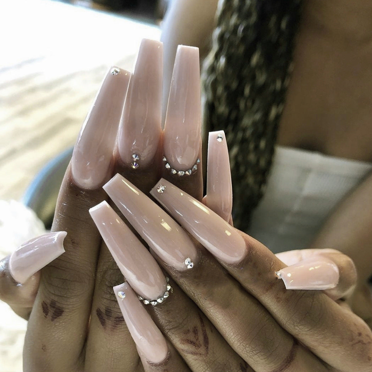 Stunning Crystal Nail Set 10 Pieces