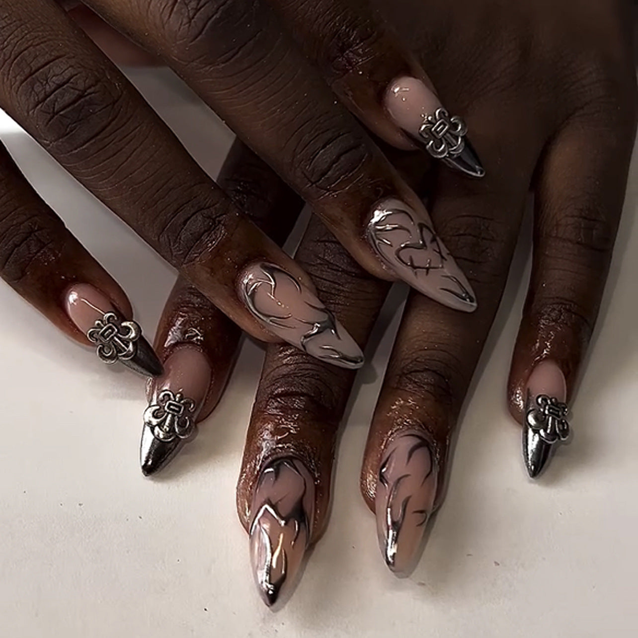 Bridal Press-On Nails 10 Pieces