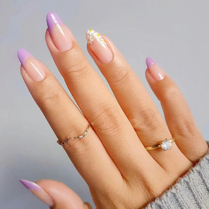 Handcrafted Festive Nail Set 10 Pieces