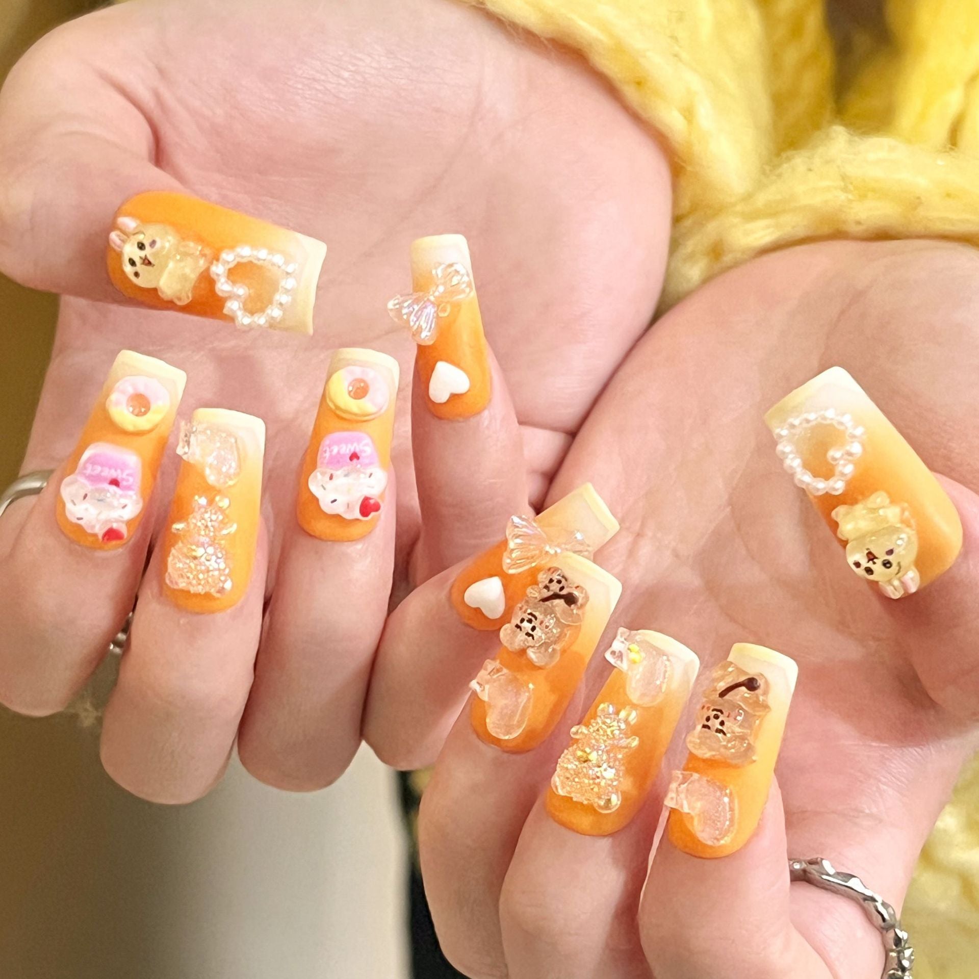 Stunning Floral Nail Set 10 Pieces