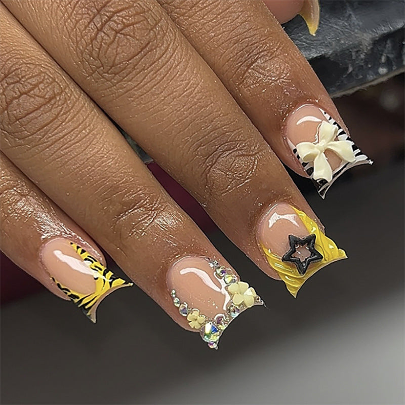 Handcrafted Spring Nail Set 10 Pieces