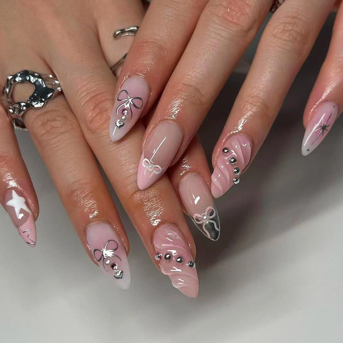 Abstract Nail Set 10 Pieces