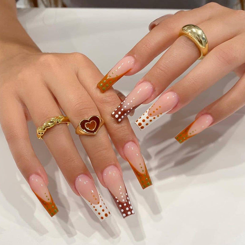 Stunning Valentine Nail Set 10 Pieces