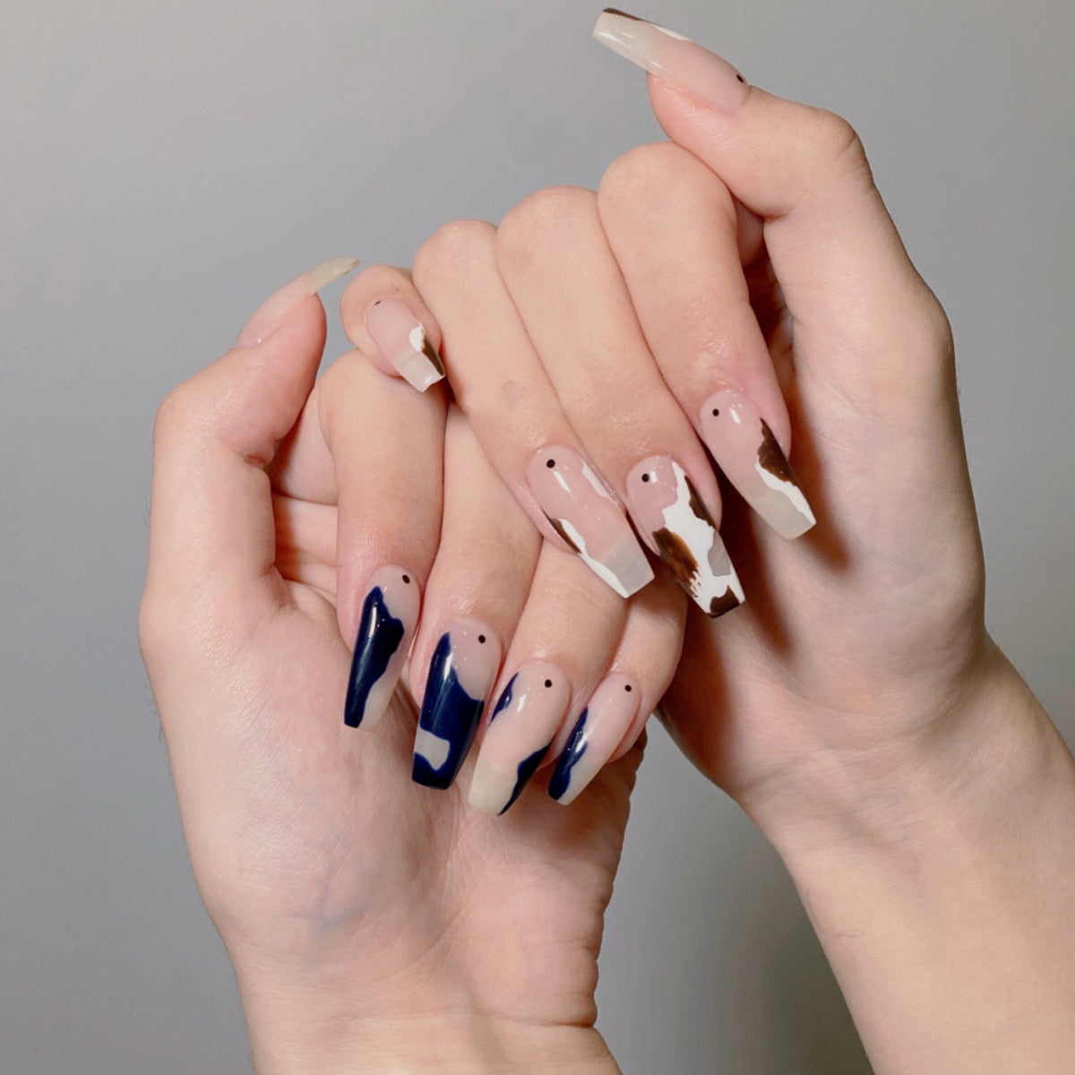 Winter Press-On Nails 10 Pieces